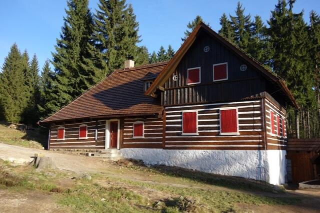 Bedřichov, Kristiánov – rekonstrukce roubeného domu | Roman Střihavka | Všechna práva vyhrazena