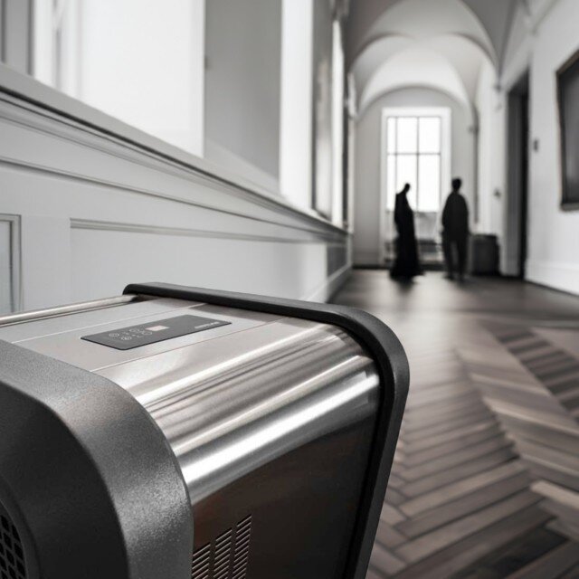 Pro udržení mikroklimatu v muzeích a galeriích pomáhá také odvlhčovač HP50 od společnosti PERFEKTUM Group