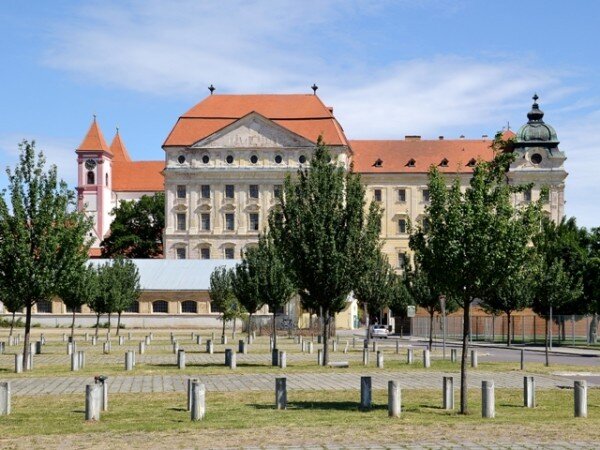 Mezinárodní konference se bude konat v Louckém klášteře ve Znojmě.