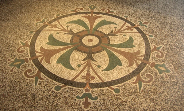Detail podlahové mozaiky