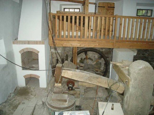 Šlakhamr se vrátil do své původní podoby díky opravě, na které se podílelo Technické muzeum v Brně a sekerníci Josef a Lukáš Kudrnovi z Kunžaku. 