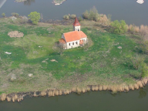 Kostel sv. Linharta