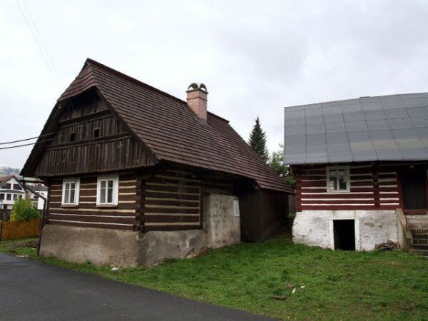 Účastníci konference navštíví také památkově chráněnou dřevěnku v Jílovecké ulici v Semilech.