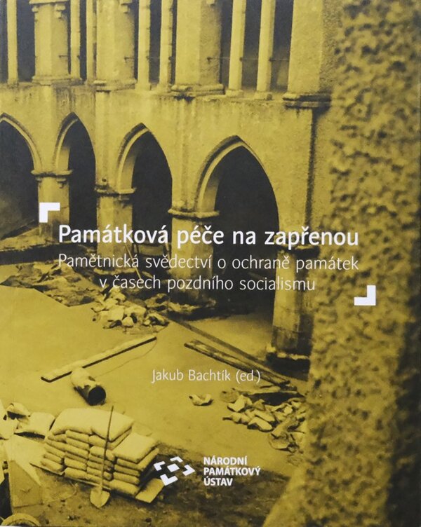 Titulní obálka knihy Památková péče na zapřenou