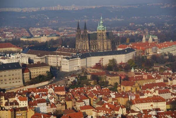 Kancelář prezidenta republiky vydala v roce 2011 na rekonstrukce objektů Pražského hradu 200 milionů korun.  