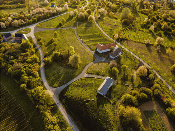 Pohled na místo z ptačí perspektivy