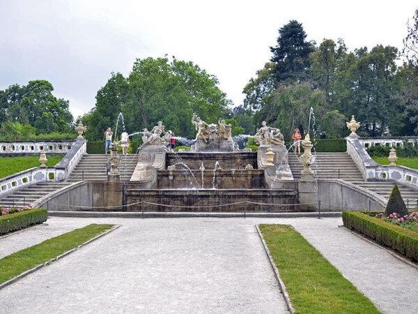Fontána v českokrumlovské zámecké zahradě