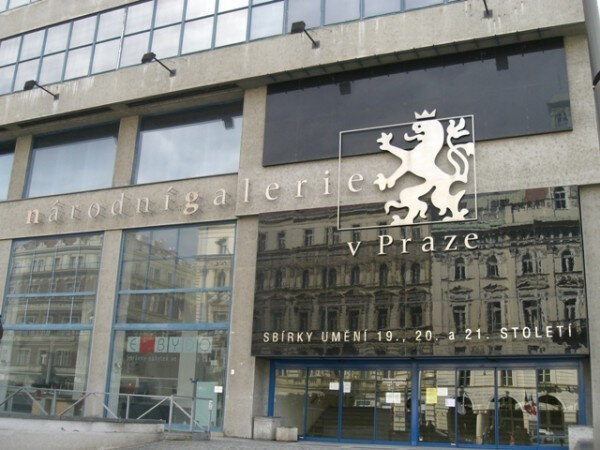 Sympozium se bude odehrávat ve Veletržním paláci.