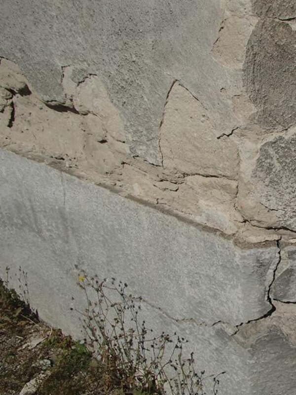 Detail poškozené omítky (ilustrační foto)