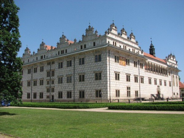 Na zámku v Litomyšli se chystá otevření „šlechtické“ kavárny, která bude mít v nabídce aristokratické recepty bývalé šlechty.