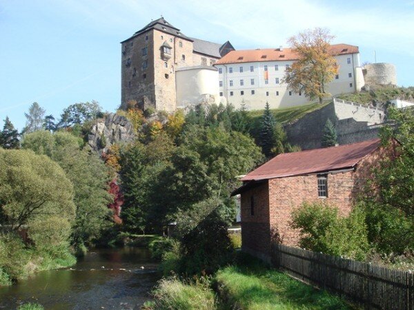 Státní hrad a zámek Bečov nabízí návštěvníkům speciální prohlídky s odborným výkladem o historických stavebních materiálech a technologiích.