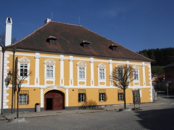 Jedním ze zastavení turistické trasy s názvem Po stopách moderny bude Muzeum Josefa Hoffmana v Brtnici.