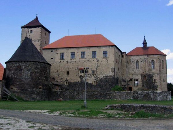 Na hradě Švihov budou 10. června na nádvoří odlévat zvon pro hradní kapli. Zapojí se tak do Noci kostelů.