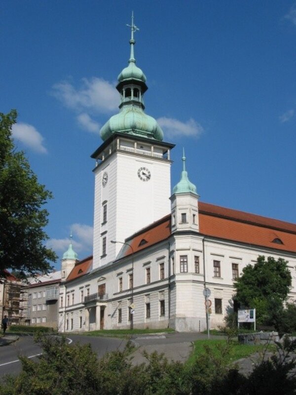 Výstava Zbrojovka a město bude ve vsetínském zámku k vidění od 21. března.